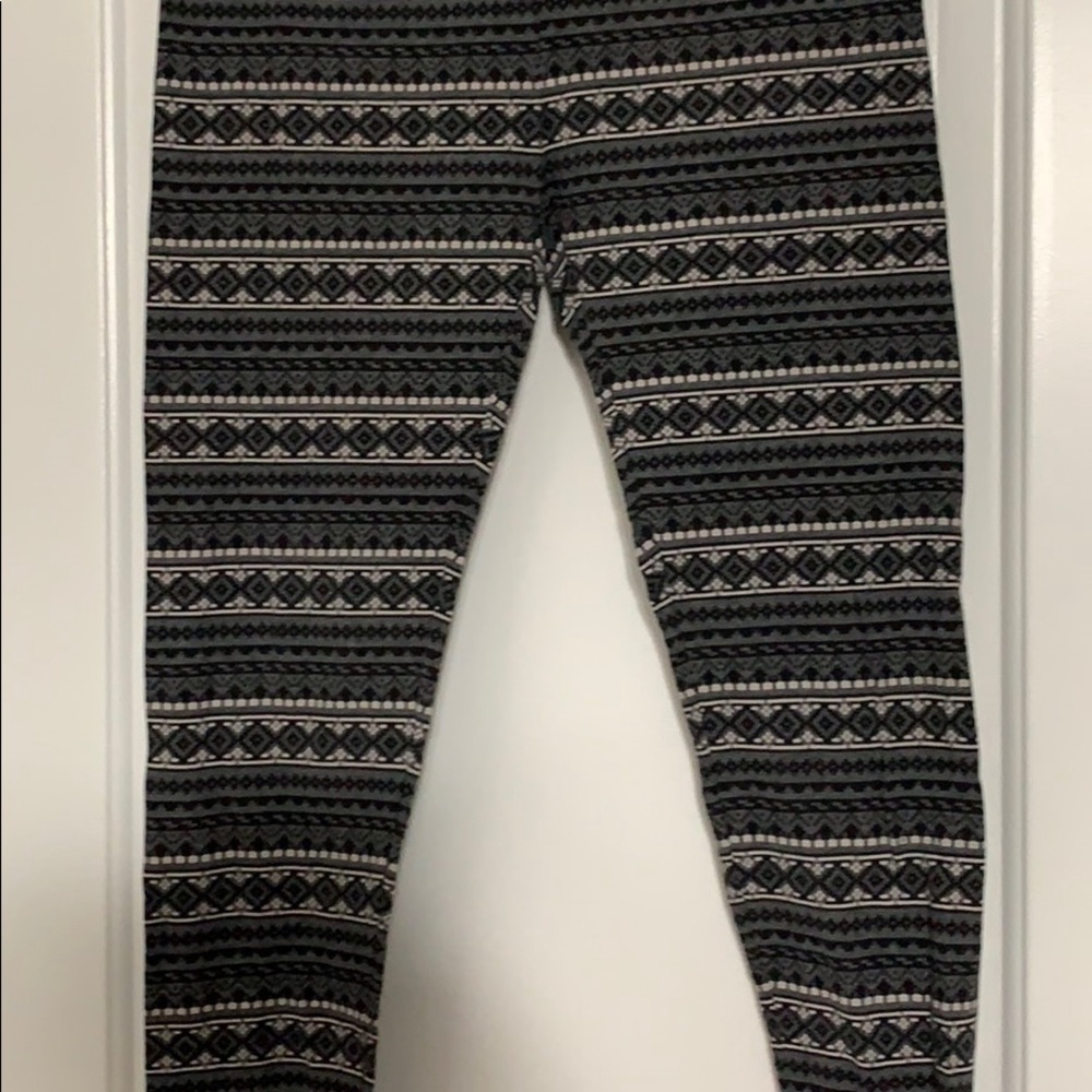 Fair Isle design gray leggings UNIQLO size Large